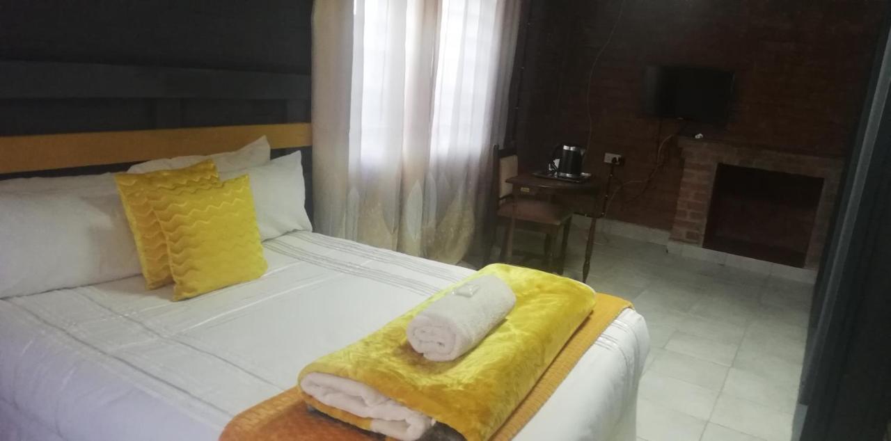 Savanna 布拉瓦约 外观 照片